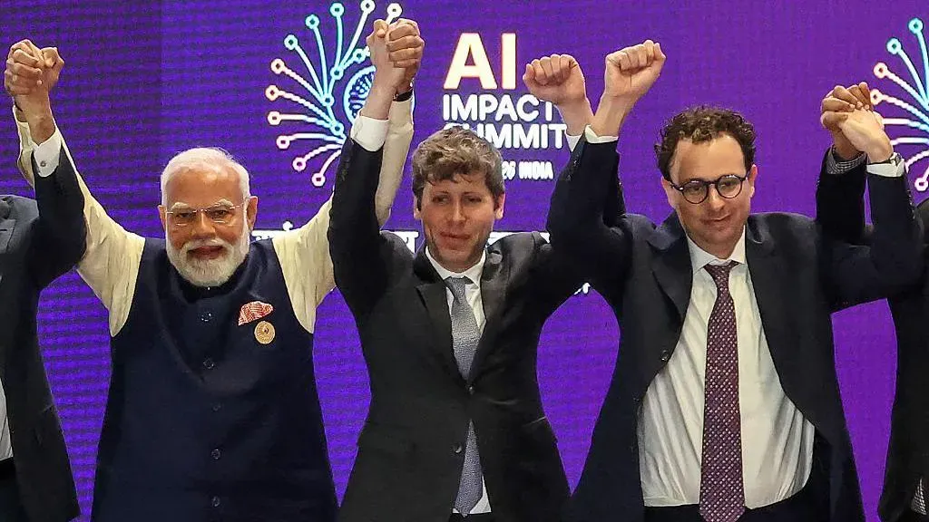 Altman and Amodei refuse to hold hands at AI Impact Summit